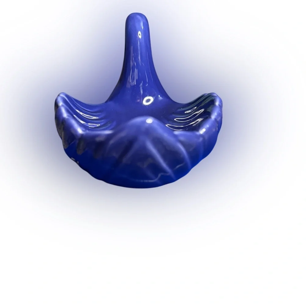 Classic Swan Soap Dish